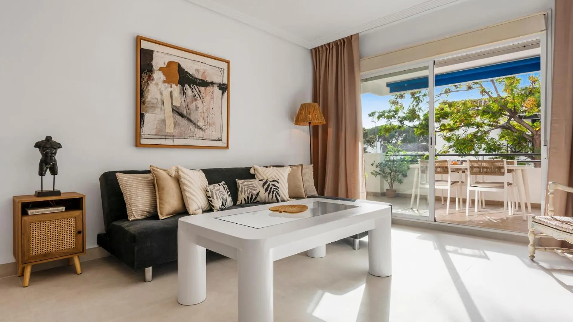 2 Bedroom Apartment In Medina Garden Marbella 0*,  Spain