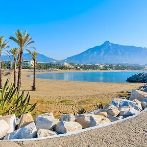 Apartment New & Beautiful Loft In Puerto Banus, Marbella
